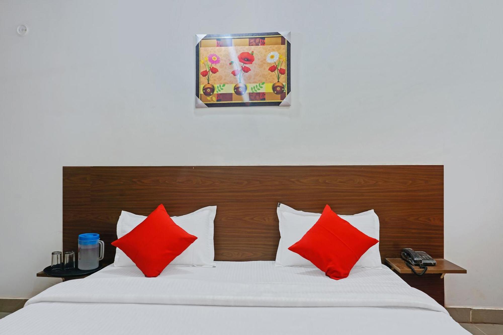 Hotel O Quadis Noida Luaran gambar